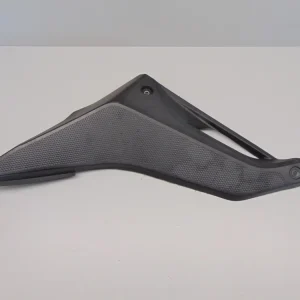 Yamaha YZF-R125 2008 tank alatti idom bal Gyors szállítás