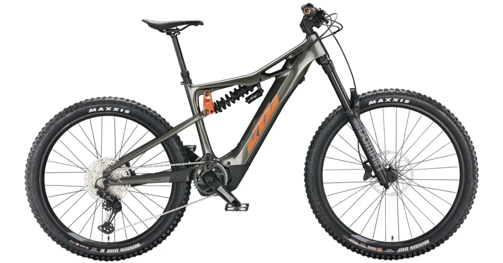 KTM MACINA PROWLER PRO MACHINE GREY(ORANGE+BLACK) FÉRFI ELEKTROMOS ÖSSZTELESZKÓPOS MTB KERÉKPÁR 2022 Outlet