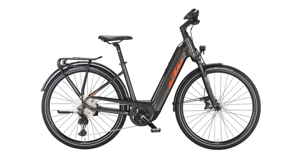 KTM MACINA SPORT 720 MACHINE GREY(ORANGE+BLACK) EASY ENTRY 2023 UNISEX ELEKTROMOS TREKKING KERÉKPÁR - M méret Alacsony ár