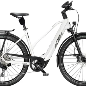 KTM MACINA STYLE 820 TRAPÉZ WHITE (BLACK+RED) 2025 NŐI ELEKTROMOS TREKKING KERÉKPÁR Korlátozott ajánlat