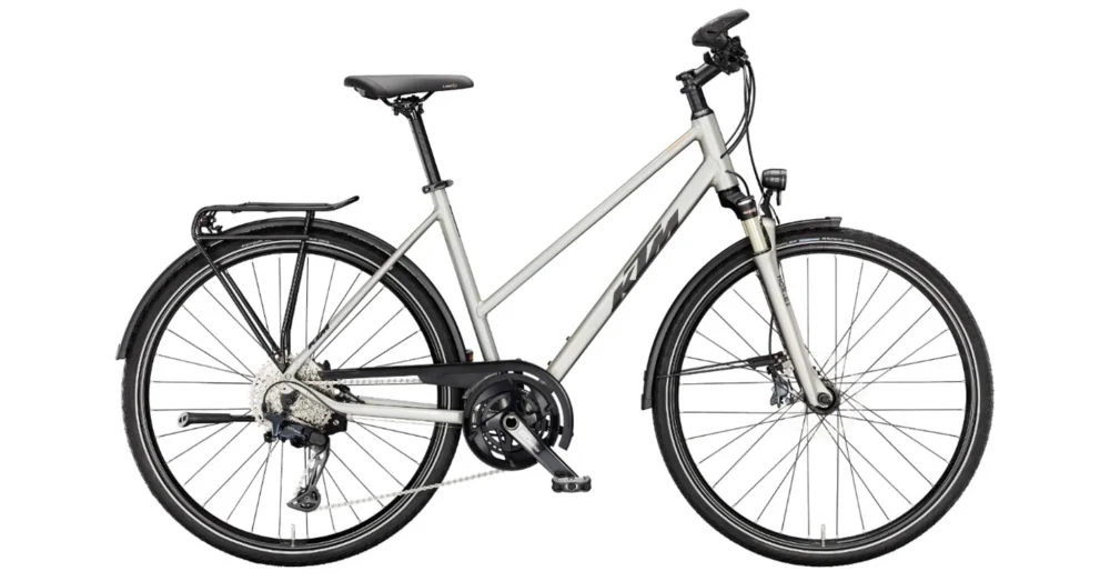 Vedd meg most KTMLIFE STYLE TRAPÉZ CORE GREY MATT (BLACK+ORANGE) 2024 NŐI TREKKING KERÉKPÁR