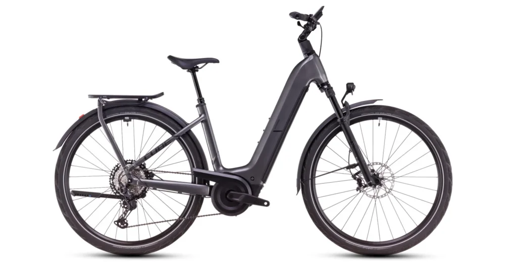 Végkiárusítás CUBE KATHMANDU HYBRID SLX 800 GRAPHITE´N´BLACK - 2025 - TREKKING ELEKTROMOS KERÉKPÁR - EASY ENTRY 46 CM