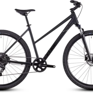 Akció CUBE NATURE ONE BLACK´N´BLACK - 2025 - CROSS TREKKING KERÉKPÁR - TRAPEZE 50 CM
