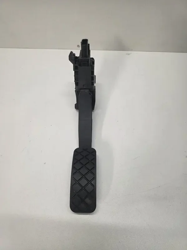 Szuper akció Gaspedaal Volkswagen up 1S1721503A