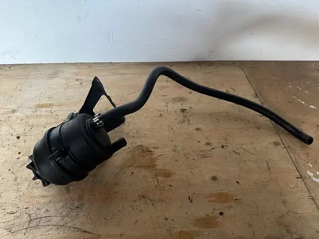Stuurbekrachtiging oliereservoir BMW - 1097164 Szuper ajánlat