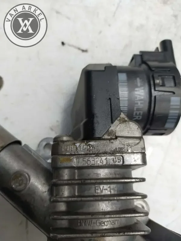 Bmw n43b20 egr klep e9x e8x e6x 7563241 Különleges ajánlat