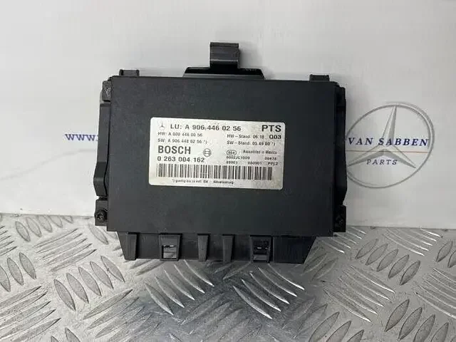 Kiárusítás PDC Module van een Mercedes Sprinter