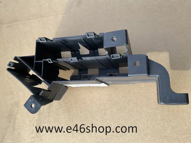 Különleges ajánlat BMW 3 EN 4 SERIE TREKHAAK MODULE HOUDER OEM 61136991155 NIEUW