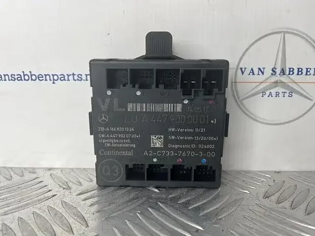 Outlet Centrale Deurvergrendelings Module van een Mercedes Vito