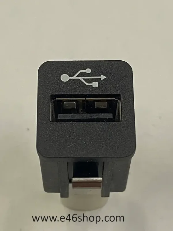 BMW MINI ROLLS ROYCE USB AANSLUITING OE 84109237656 Árengedmény
