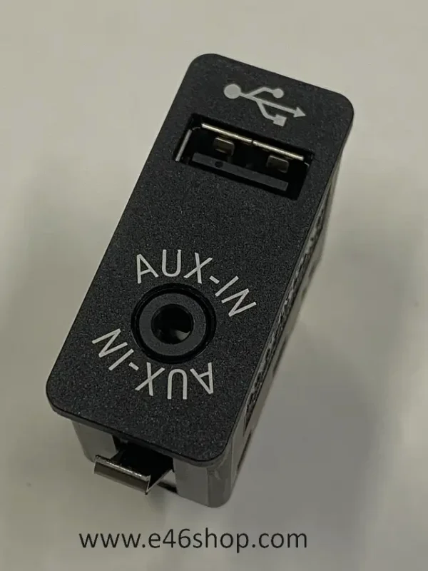 BMW MINI ROLLS ROYCE AUX USB STEKKER OE 84109237654 Korlátozott ajánlat