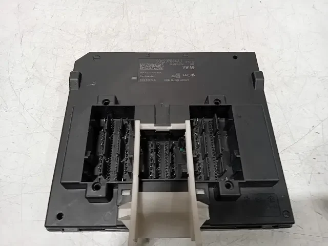 Outlet Computer body control Volkswagen Golf