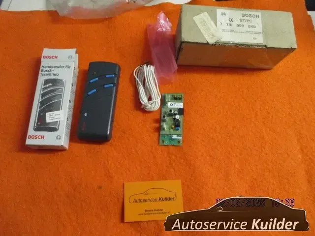 Handzender Garagedeur BOSCH 7 781 998 8497 781 999 738 Prémium