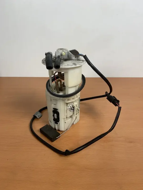 Bestseller benzinepomp mercedes A-klasse W168 1997 tot 2004 A1684702394