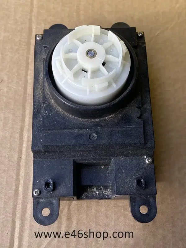 Gyors kiszállítás BMW E60I DRIVE KNOP MODULE OEM 6944884