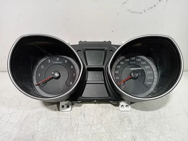 Expressz kézbesítés Cockpit Hyundai i30