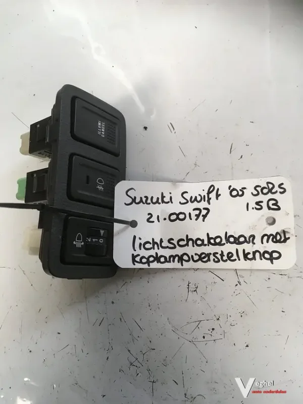 Suzuki Swift 2005 Mistlampschakelaar , hoogteverstellingschakelaar koplampen Ajánlat