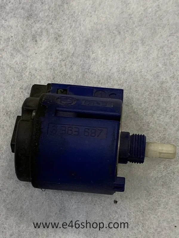 Árcsökkenés Mistlamp schakelaar achter BMW E39 oe 61318363687 org bmw