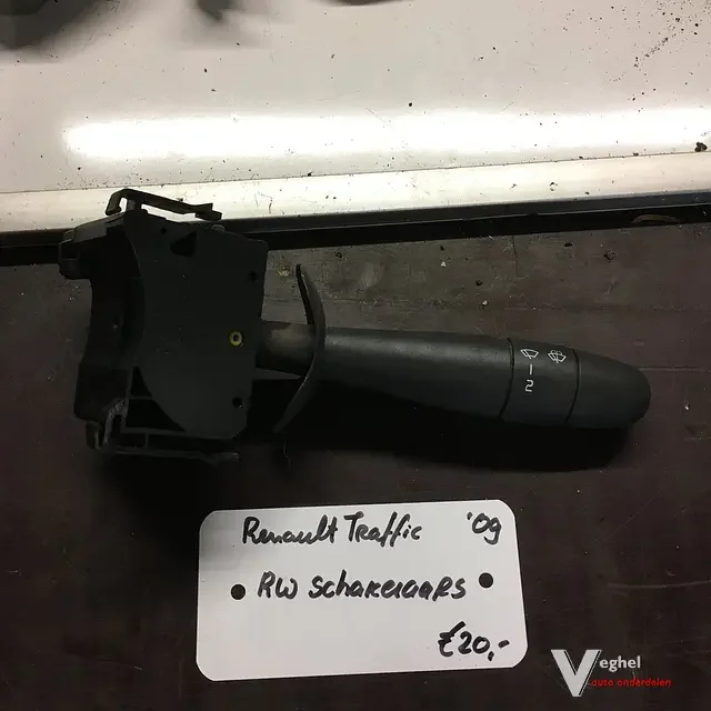 Csak ma Renault Traffic 2009 2.0 dieselRuitenwisserschakelaar