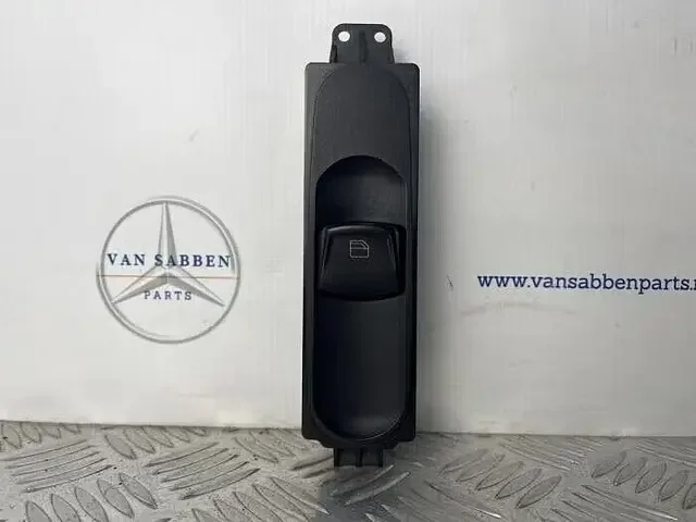Szuper ajánlat Elektrisch Raam Schakelaar van een Mercedes Vito