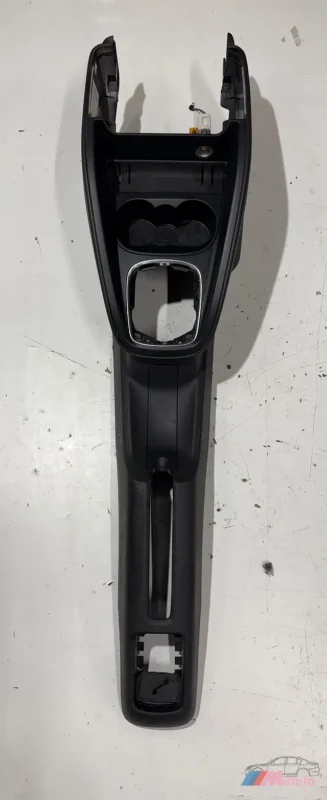 Akció AUDI A1 (8X) MIDDENCONSOLE 8X0863240D