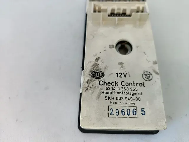 Check control boord computer BMW 3 / 5 serie E30 E28 62141368956 1368956 Biztonságos fizetés