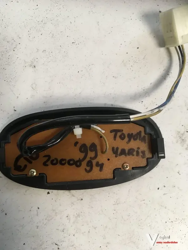 Toyota Yaris 1999 boordbediening tbv km dagteller Vásárlói kedvenc