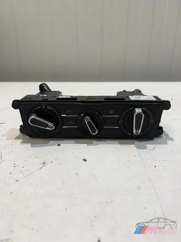 Árengedmény VW POLO 2G KACHELBEDIENING 2G1820045F