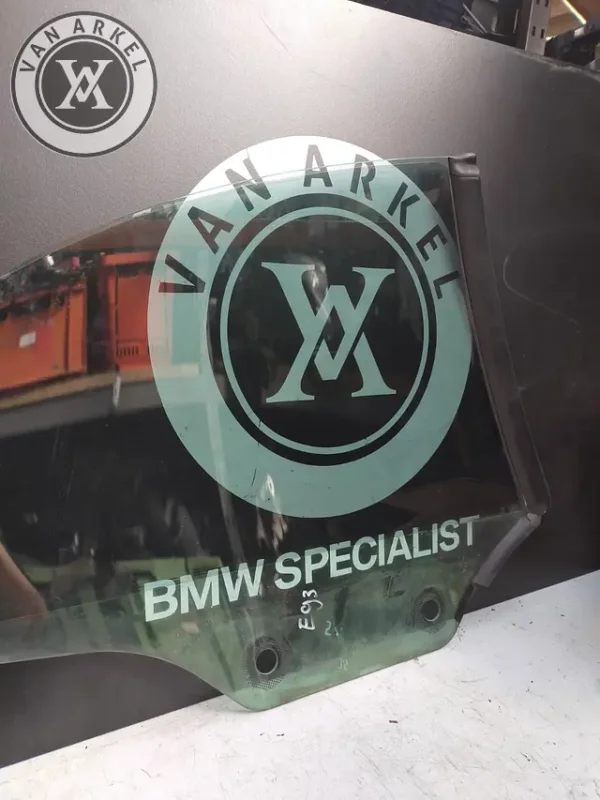 Árcsökkenés bmw e93 achter ruit la