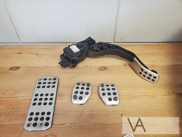 Peugeot 207 2006 - 2013 pedaalset RC aluminium pedalen €40 Gyors kiszállítás