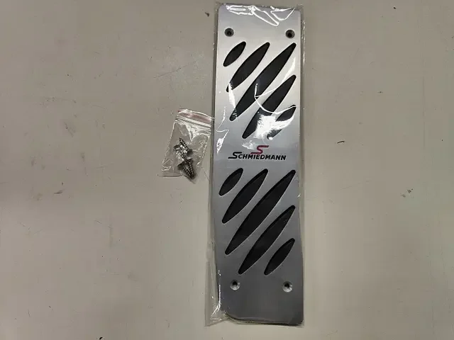 Különleges ajánlat Voetensteun aluminium met zwart BMW 1 / 3 serie E8x E9x SCMF90