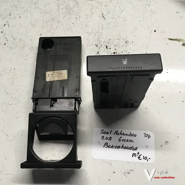 Seat Alhambra 2.0 B 6 Versnellingen 2004 Bekerhouder 7M3 858601 Azonnal elérhető