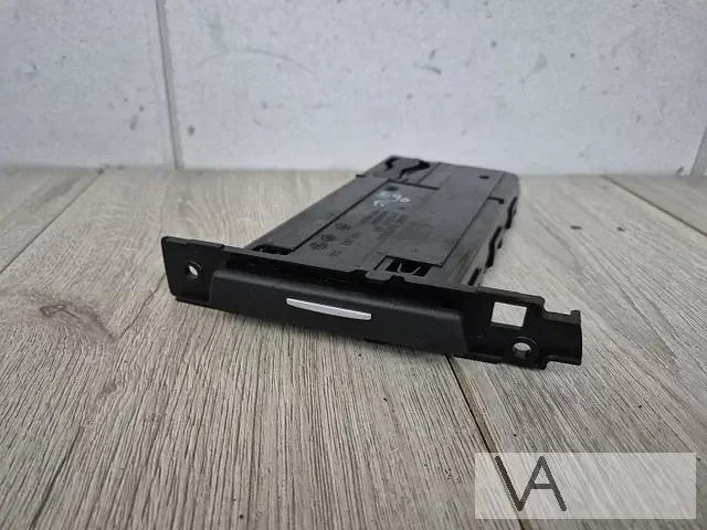 Expressz kézbesítés BMW 3 serie E90 E91 E92 E93 2005 - 2012 bekerhouder rechts
