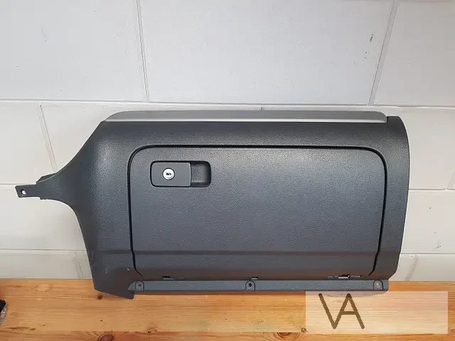 Szuper akció VW Golf 6 2008 - 2012 dashboardkastje kast nette staat €30