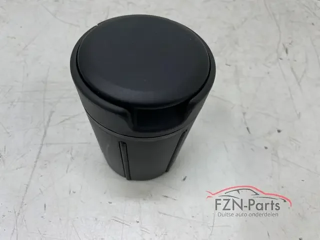 VW Golf 7 Asbak voorzijde Szuper ajánlat