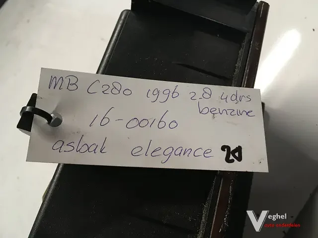 Vásárlói kedvenc Mercedes C 280 1996wagennr 1600160 Asbak