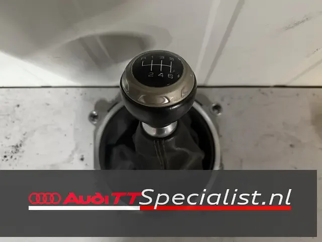 Gyors kiszállítás Versnellingspookhoes met knop Audi TT MK2 8J