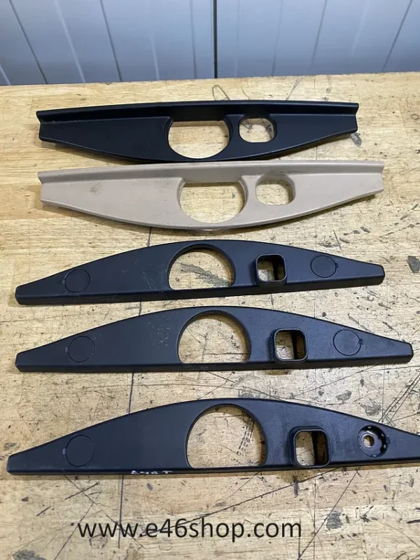 PLASTIC PLAATJE ACHTERKLEP BMW E46 TOURING Legkelendőbb