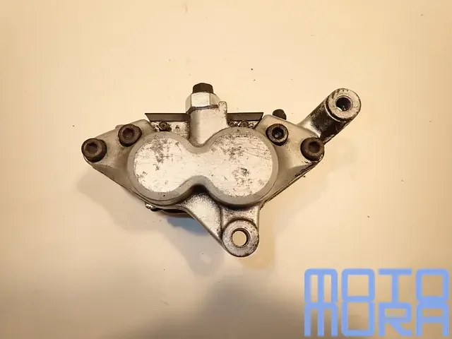 Ajánlat Remklauw rechts voor Yamaha TDM 850 1996 - 2001 4TX rechter rechtse voorrem voorremklauw 24003