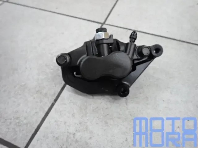 Voorremklauw rechts Yamaha MT03 2006 - 2013 MT 03 MT-03 rechter rechtse remklauw 2024021 Azonnal elérhető