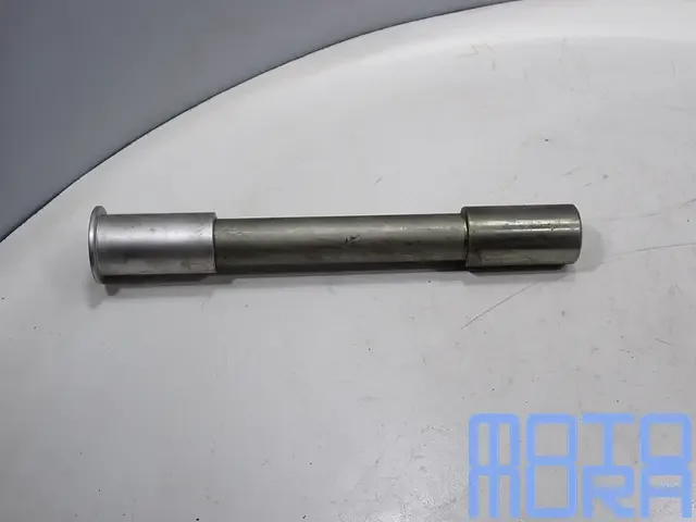 Rendeld meg most Suzuki SV1000 2003 - 2007 vooras voorwielas SV 1000