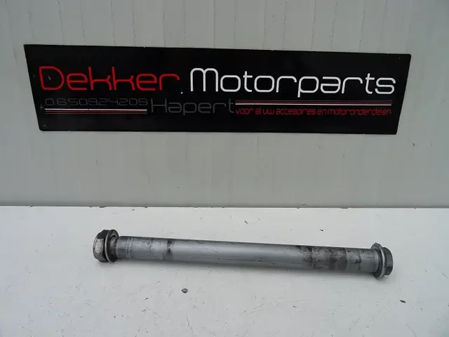 Achter As / Wheel Axle Honda CBR600RR 2003-2004 PC37 Biztonságos fizetés