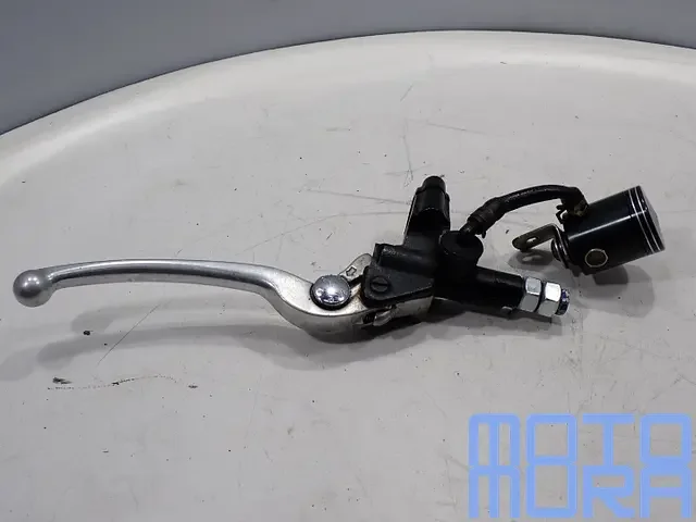 Kiárusítás rempomp voor Yamaha YZF R1 1998 - 2001 RN01 RN04 voorrem remhendel voorrempomp 2025030