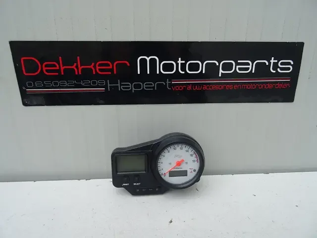 Teller / Cockpit / Dashbord Yamaha YZF R6 2001-2002 RJ03 Csak ma