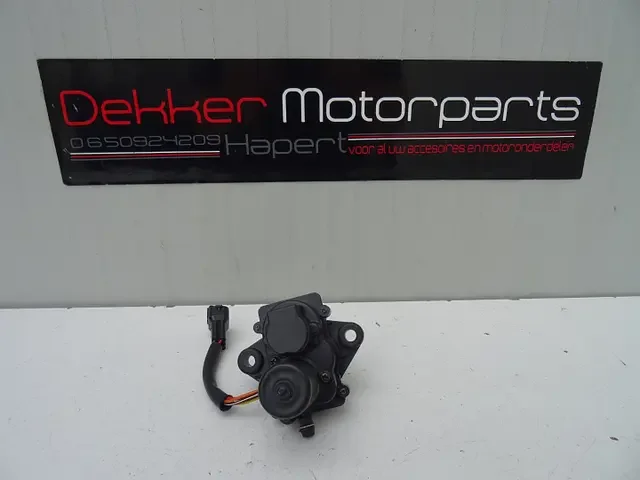 Csak ma Servomotor / Exupklep motor Ducati Monster 821 2018-2019 >