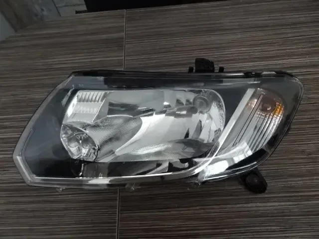 Koplamp Dacia Logan L 260608494R bj 2014 Links ZGAN Biztonságos fizetés