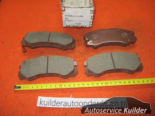 Szuper ajánlat Remblokken voorzijde Opel Frontera A+B Montery A+B KBP bp35011605619