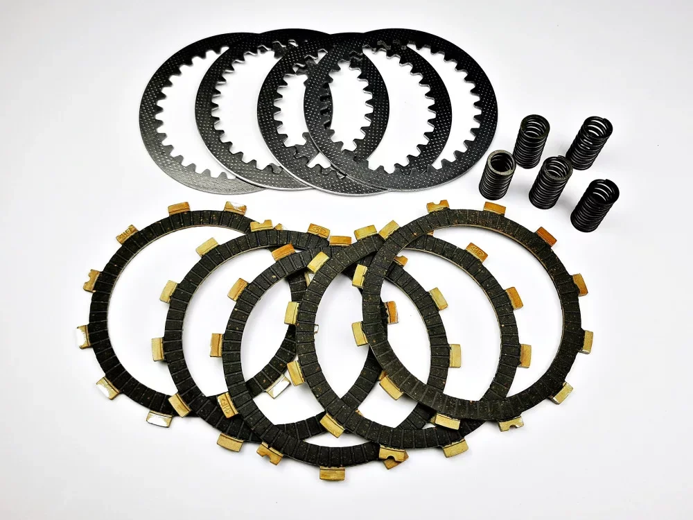 Azonnal elérhető Kuplung lamella szett Suzuki GN125