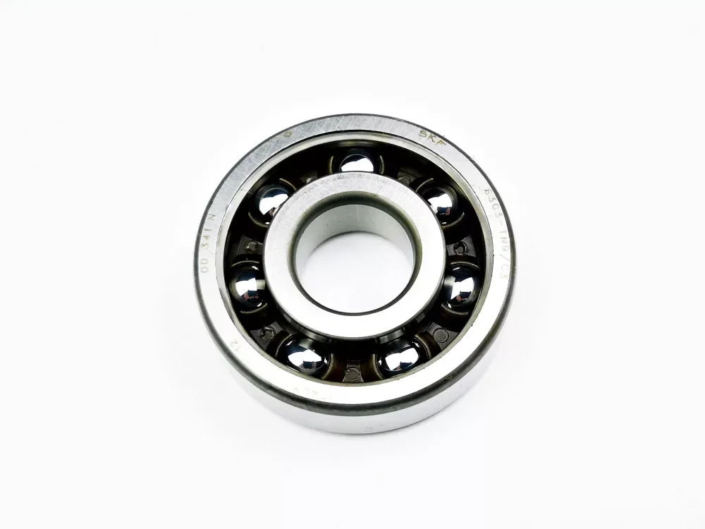 SKF Főtengely csapágy Minarelli AM6 6303 TN9/C3 17x47x14RMS 0550 Árcsökkenés