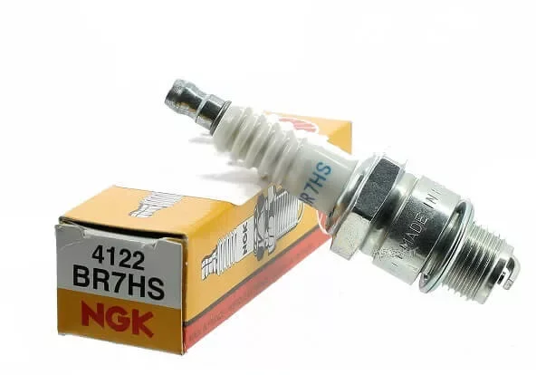 Gyertya NGK BR7HS Legkelendőbb